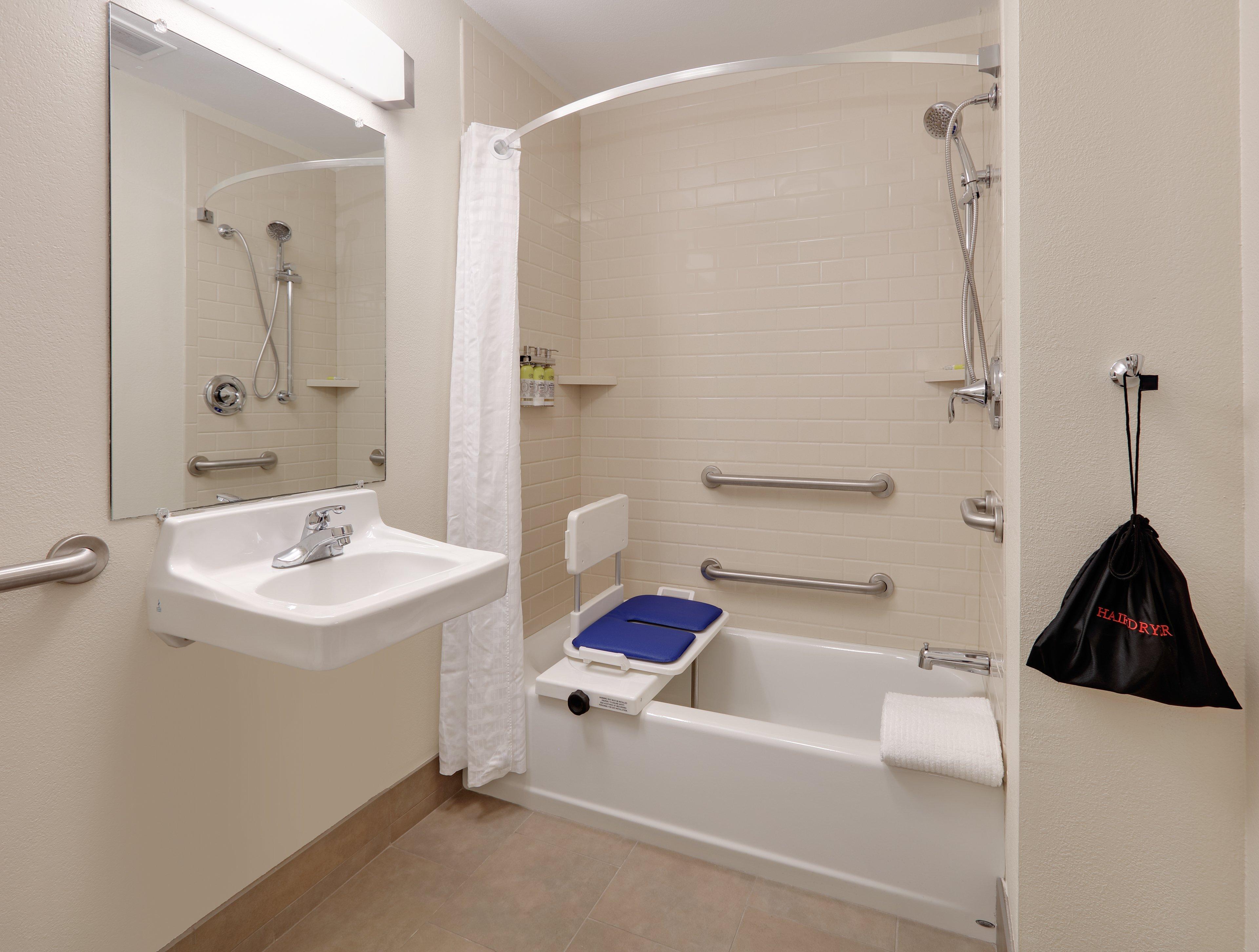 Candlewood Suites Salina By Ihg Exterior photo
